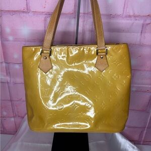 Authentic Louis Vuitton Monogram Vernis Tote
